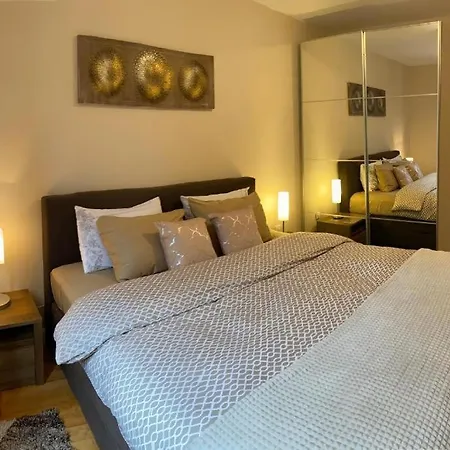 Appartement To Door At Mountain View 1br *