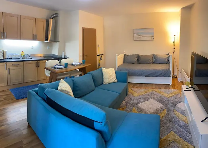 Apartment To Door At Mountain View 1br